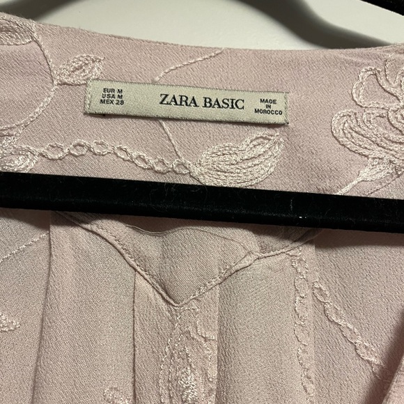 Zara blouse - Picture 3 of 3